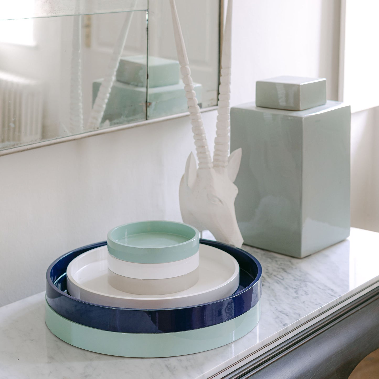 Eau De Nil Round Large Lacquered Tray