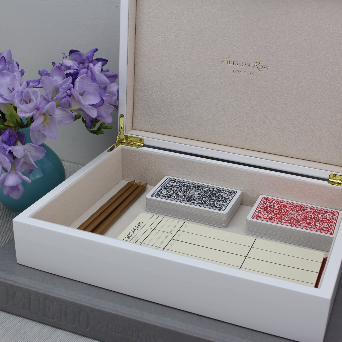 Large Chiffon Lacquer Box With Silver